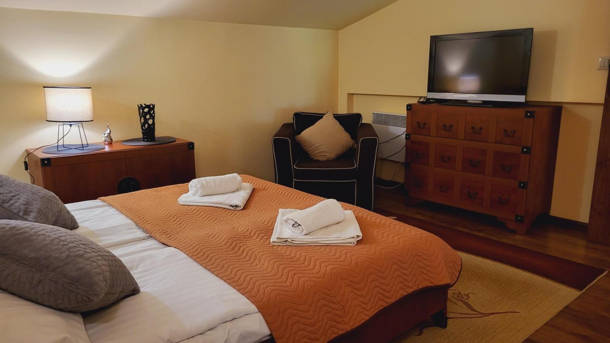 שצ'קלארסקה פוראובה Apartament Jozefina 8 Dwupoziomowy Z Tarasem מראה חיצוני תמונה